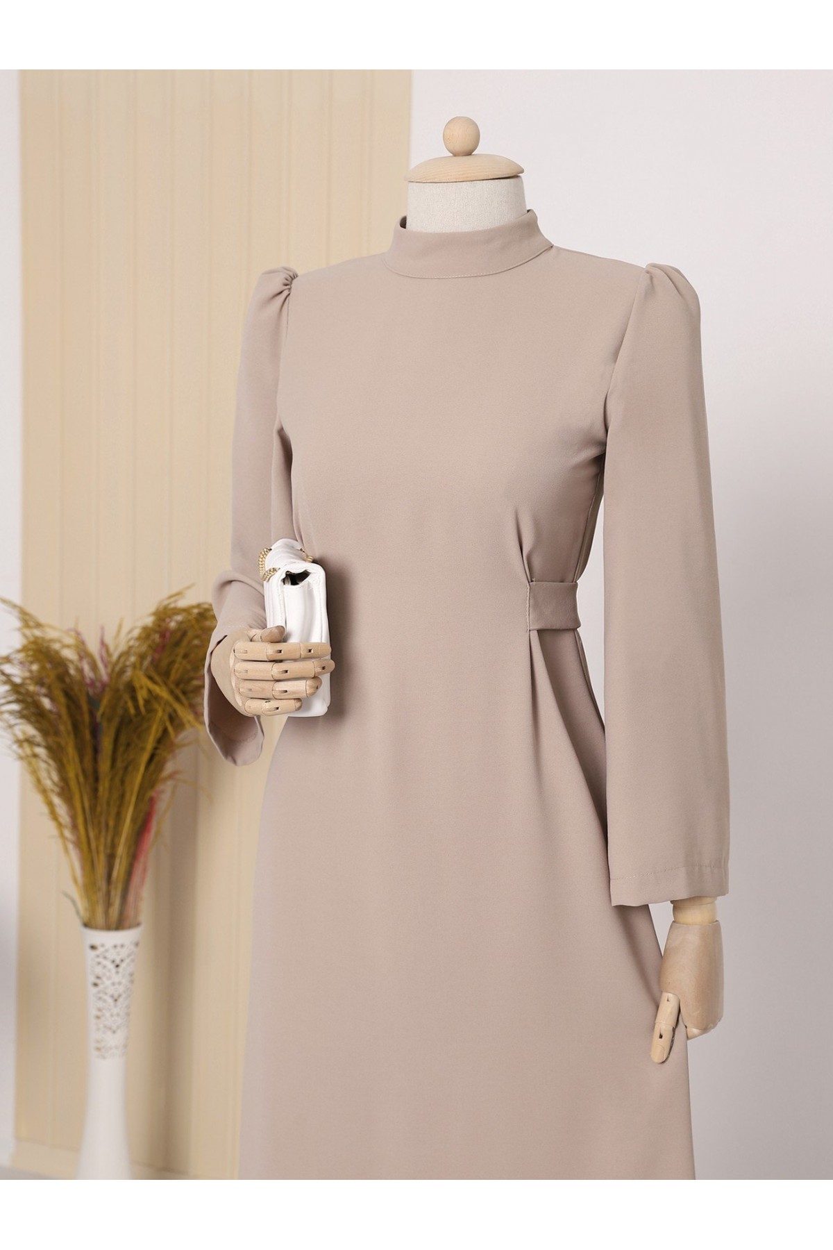 Hakim Yaka Belden Bağlamalı Elbise  -Vizon