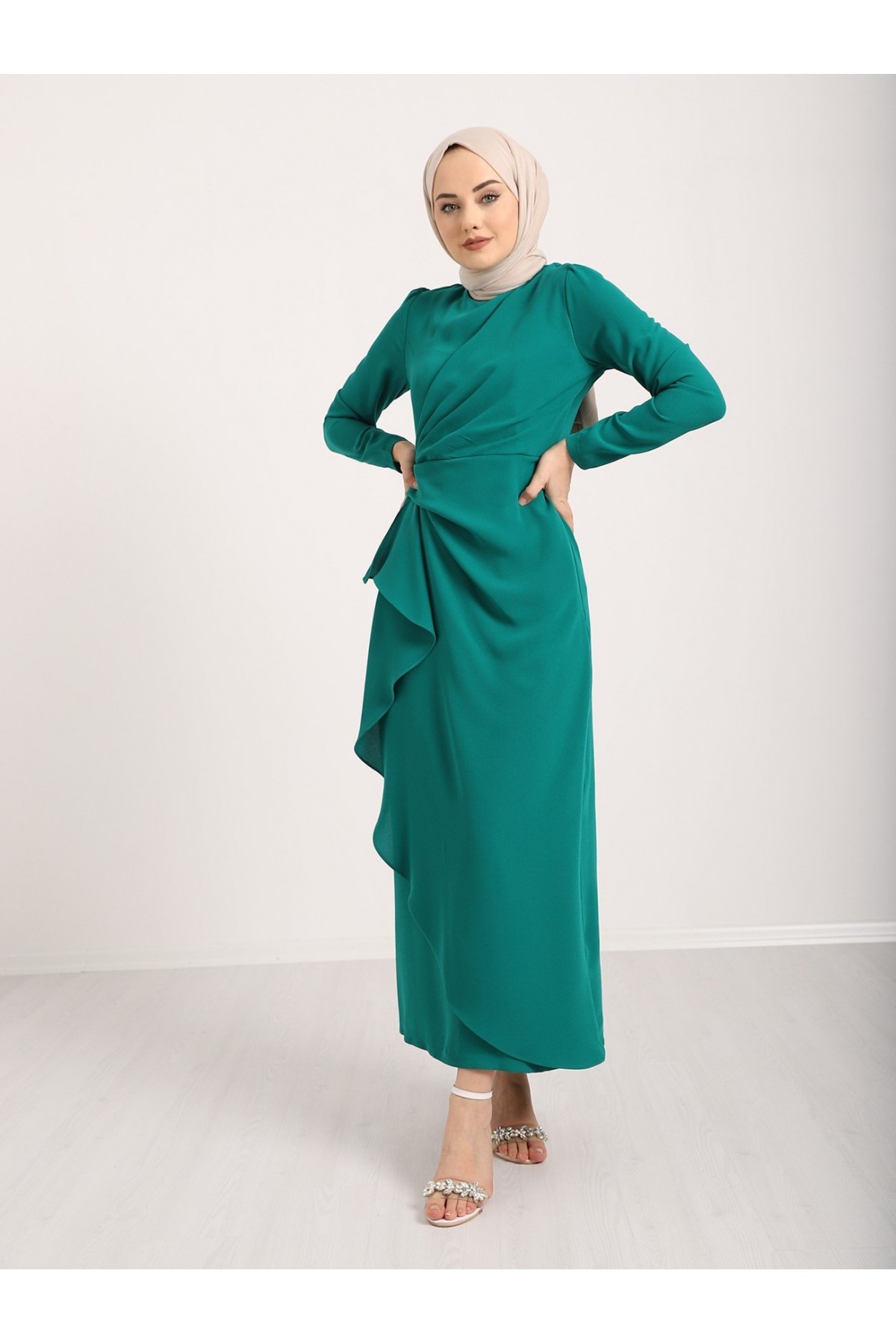 Önü Allerli Eteği Asimetrik Krep Elbise  -Zümrüt