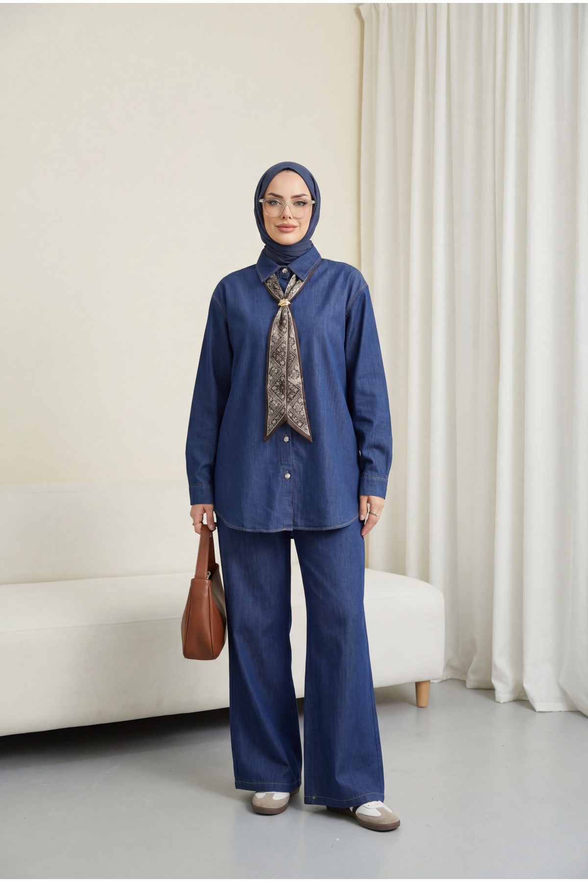 Broşlu Kemerli Taşlı Düğmeli Pantolonlu Tensel Kot Takım  -Laci