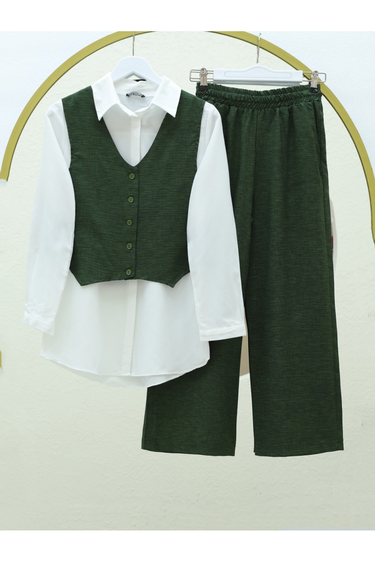 Düğmeli Yelekli Takım -Zümrüt