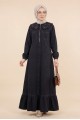 Bebe Yaka Yarım Fermuarlı İnci Detaylı Kemerli Kot Elbise  -Siyah