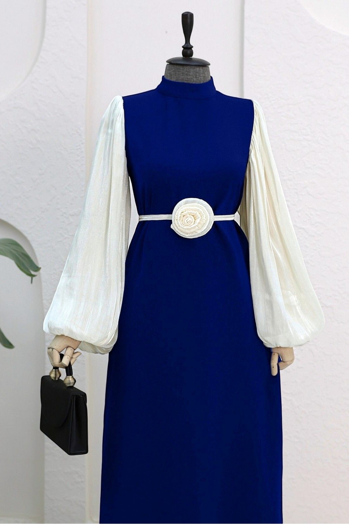 Balon Kol Manşeti Lastikli Güllü Kemerli Elbise  -K.Laci