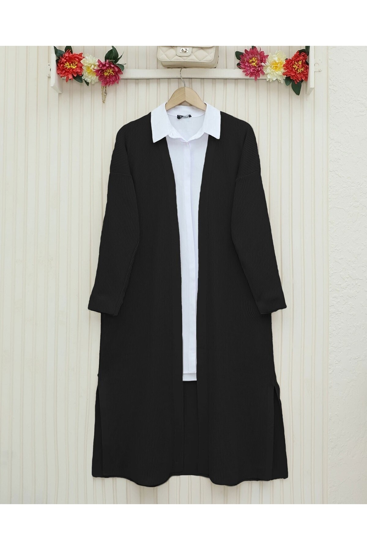 Yanları Yırtmaçlı Fitilli Uzun Triko Hırka -Siyah