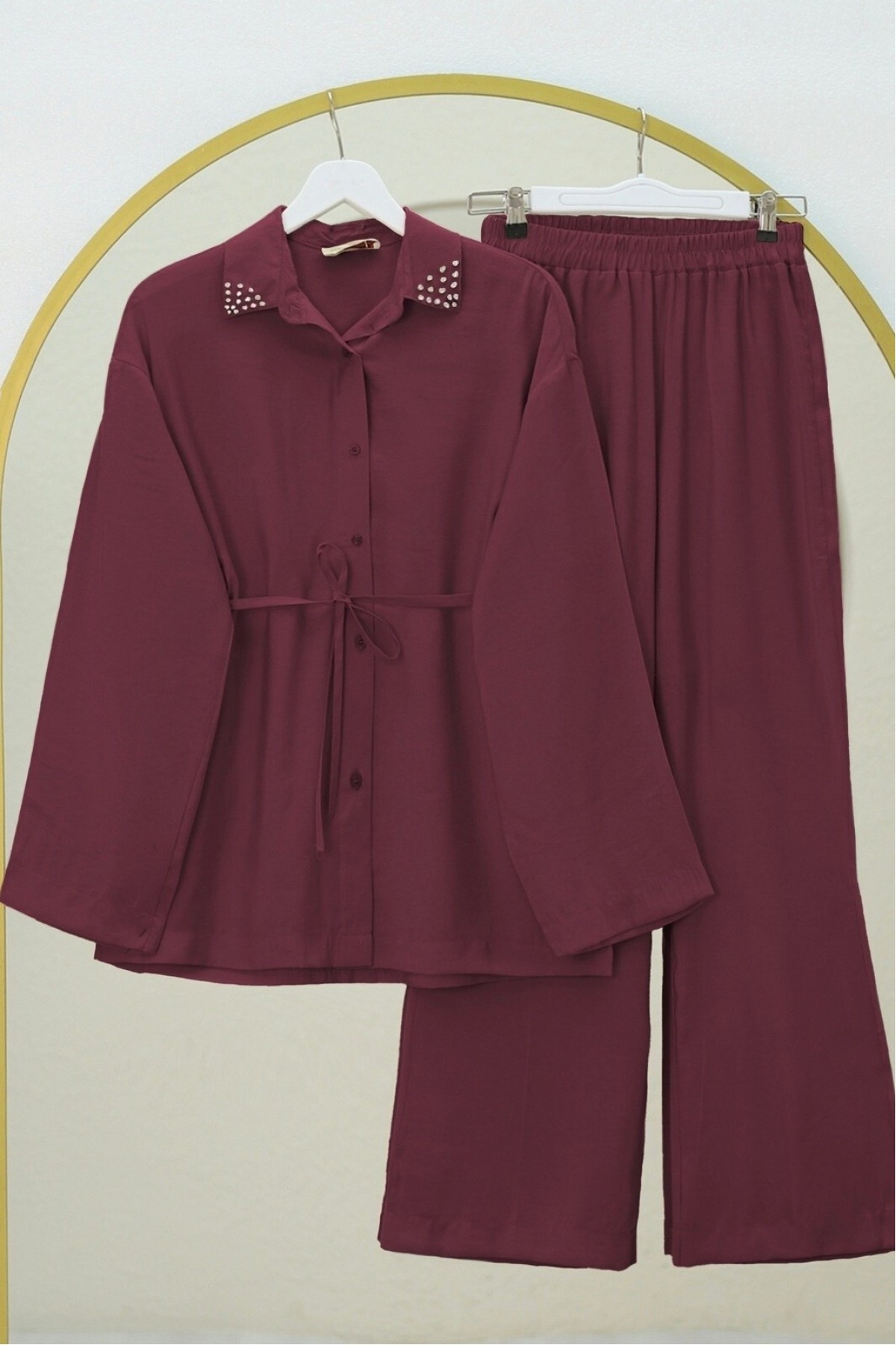 Yakası Taşlı Belden Bağlamalı Pantolonlu Takım -Bordo