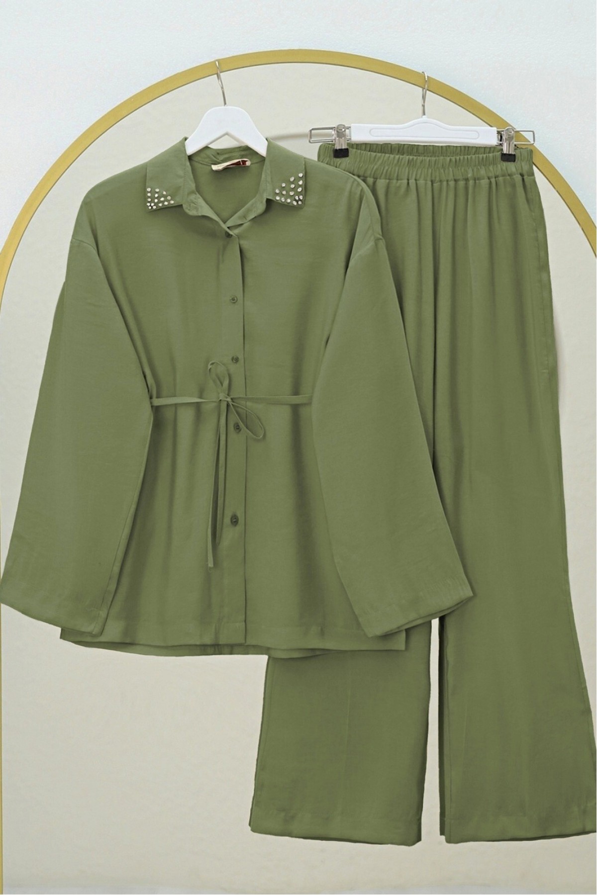 Yakası Taşlı Belden Bağlamalı Pantolonlu Takım -Haki