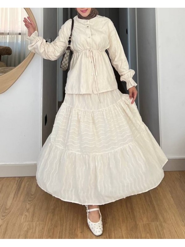 Önü Düğmeli Beli Bağcıklı Kolu Lastikli Etekli Dantelli Takım -Bej