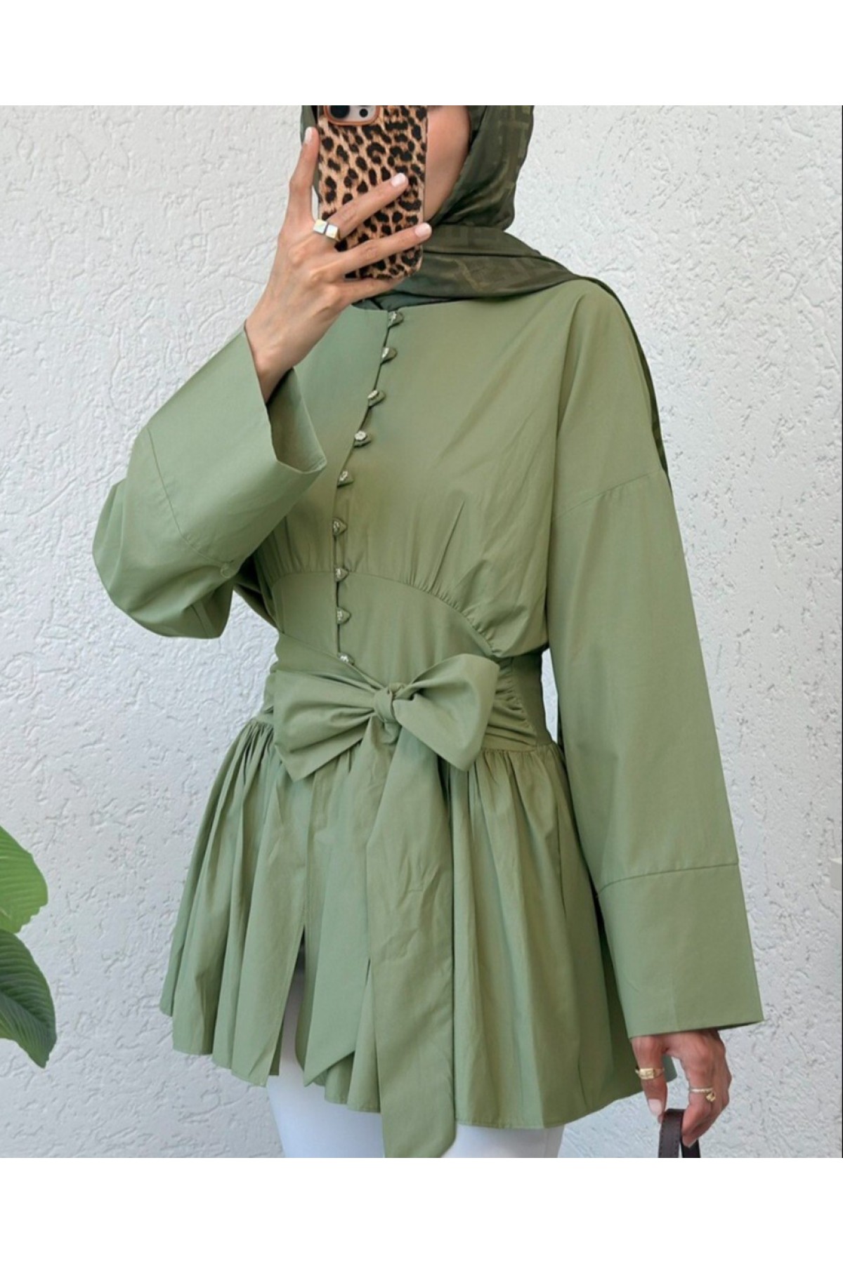 Beli Bağcıklı Boydan Taş Düğmeli Tunik -Çağla Y.