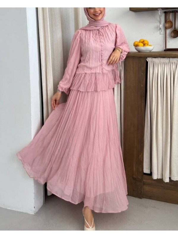 Yakası Fırfırlı Düğmeli Şifon Kraş Etekli Takım -Pudra