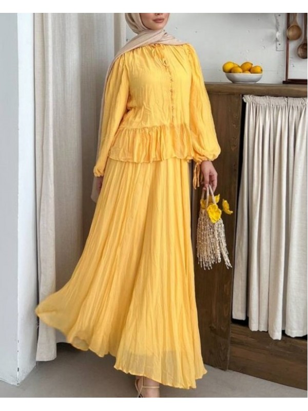 Yakası Fırfırlı Düğmeli Şifon Kraş Etekli Takım -Sarı