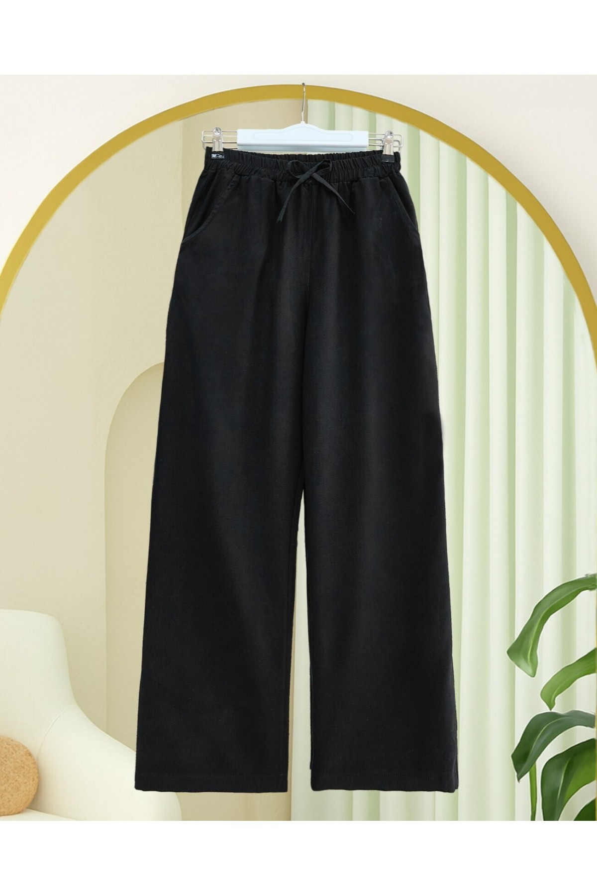 Beli Lastikli Bağcık Detaylı Cepli Bol Paça Tensel Pantolon -Siyah