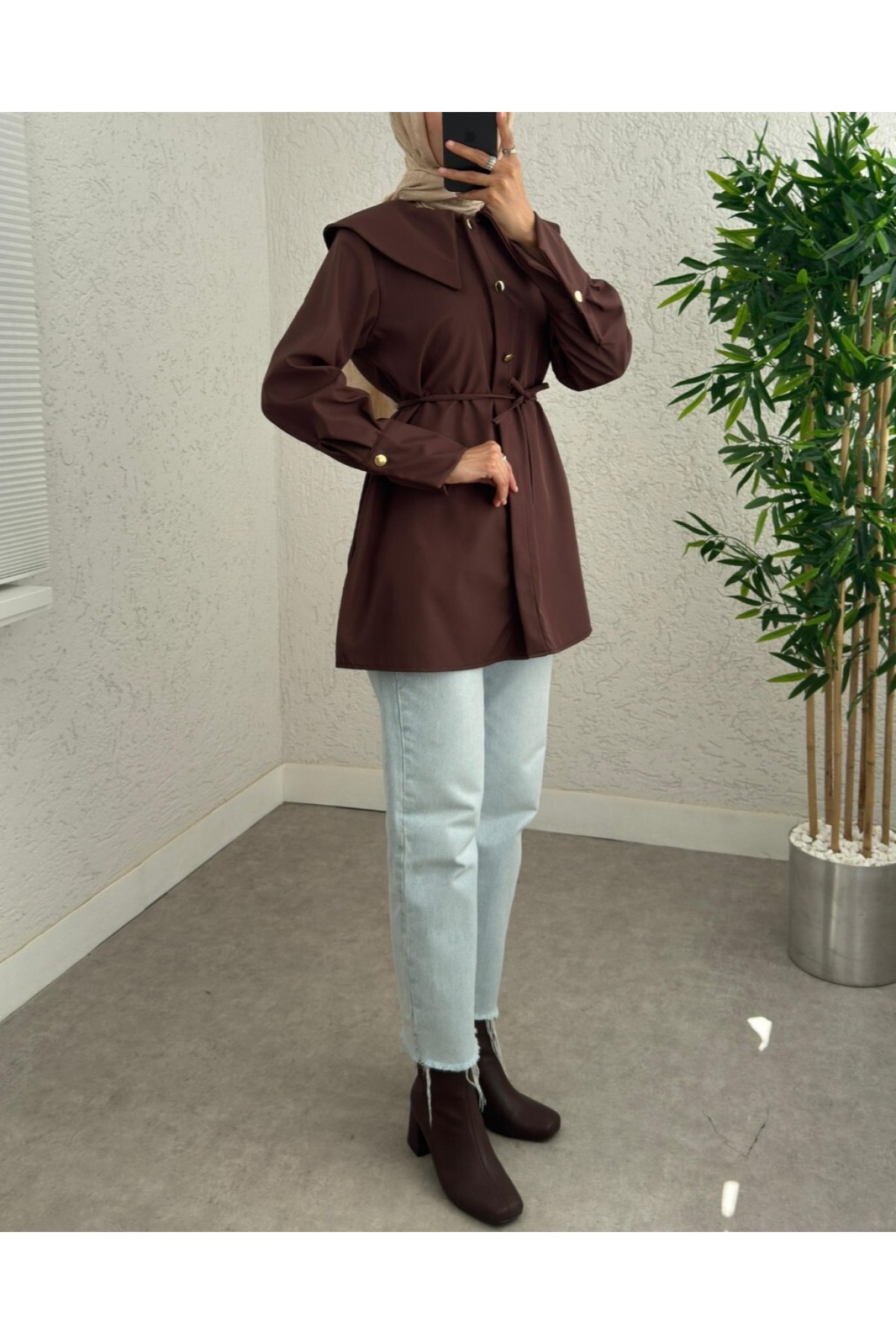 Geniş Yakalı Beli Bağlamalı Bonding Kap -Kahve