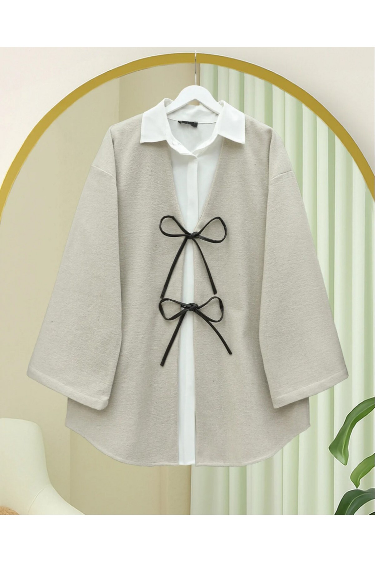 Önü Bağcıklı Oval Kesim Kaşe Kimono     -Taş