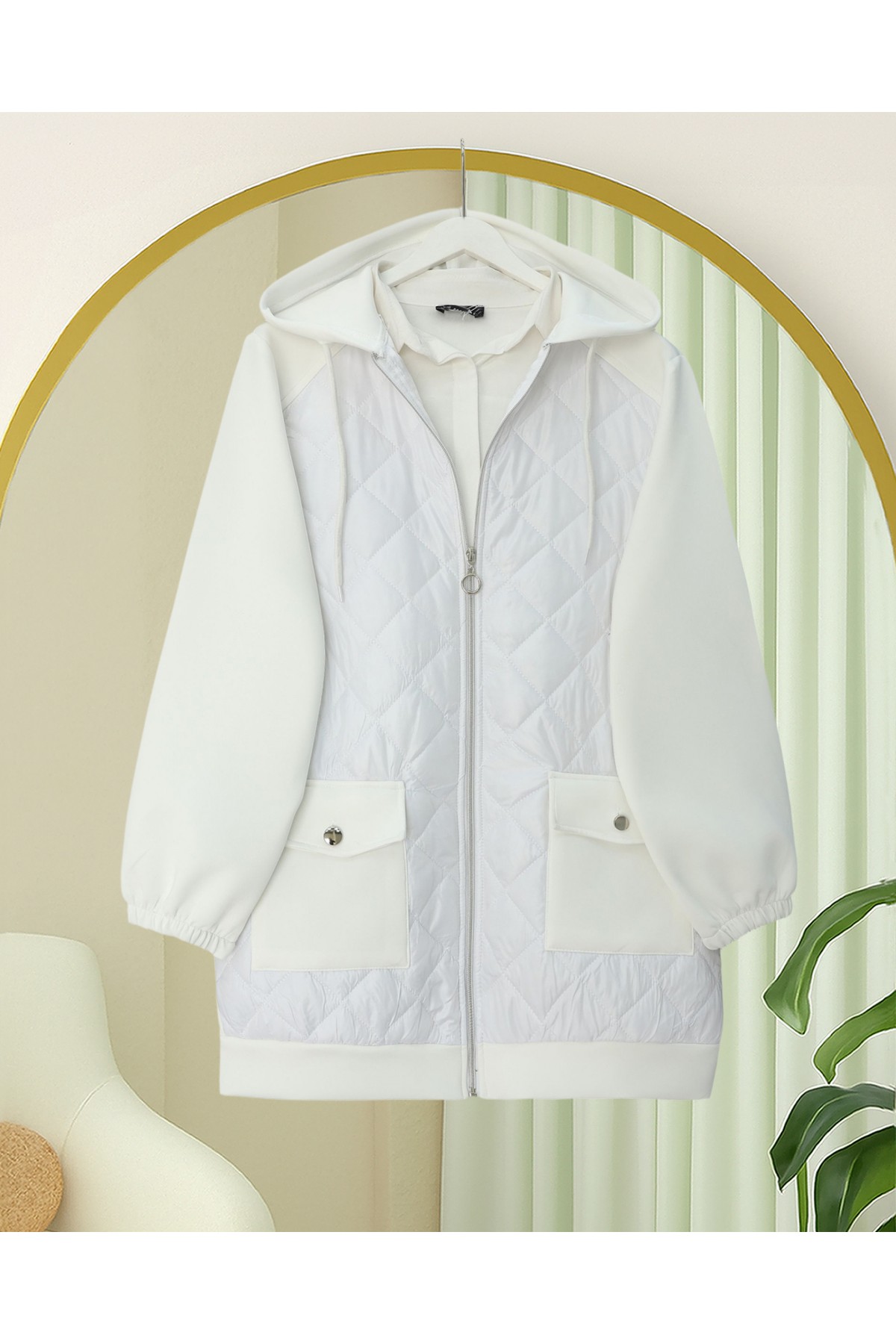 Önü Kapitone Detaylı Kapşonlu Cepli Scuba Sweat -Beyaz