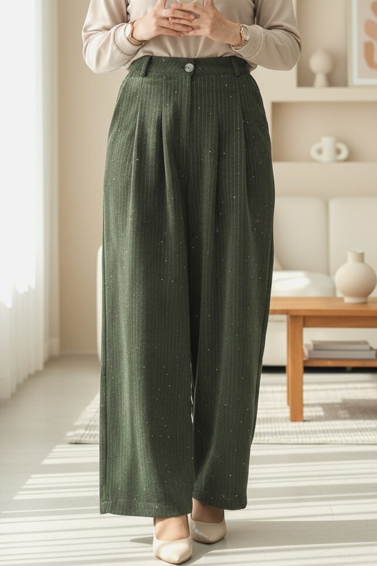 Cepli Bol Paça Pul Detaylı Kadife Pantolon  -Haki