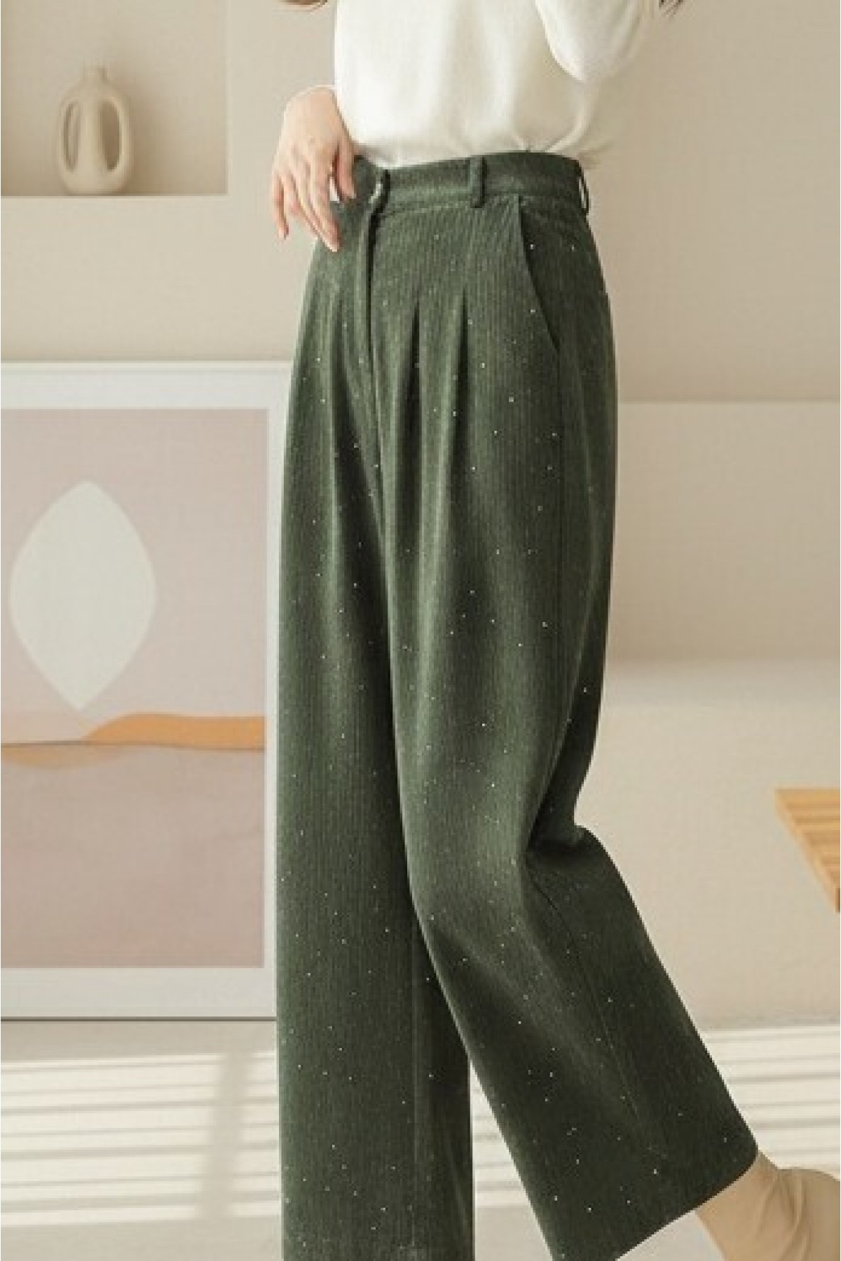 Cepli Bol Paça Pul Detaylı Kadife Pantolon  -Haki