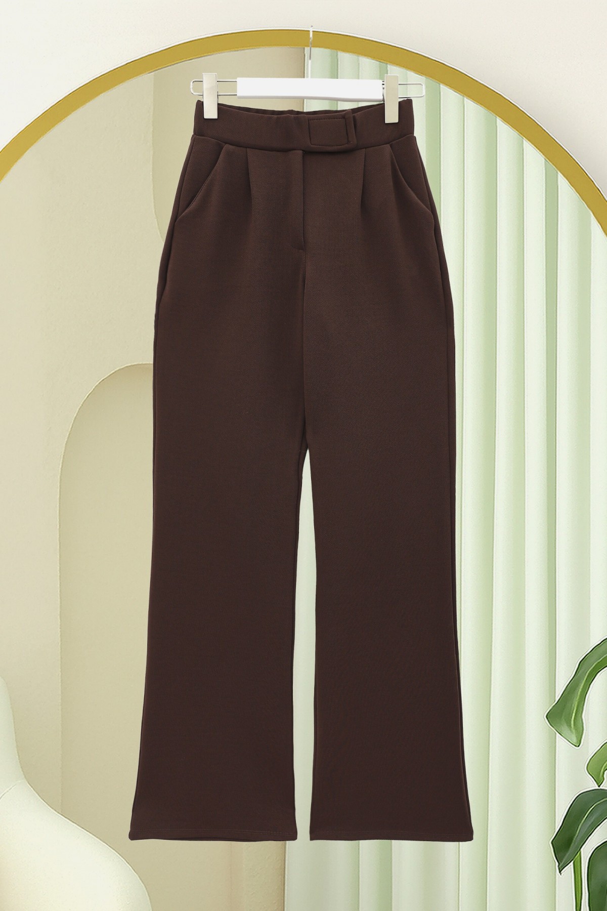 Beli Cırtcırt Detay Boru Paça Kumaş Pantalon  -Kahve