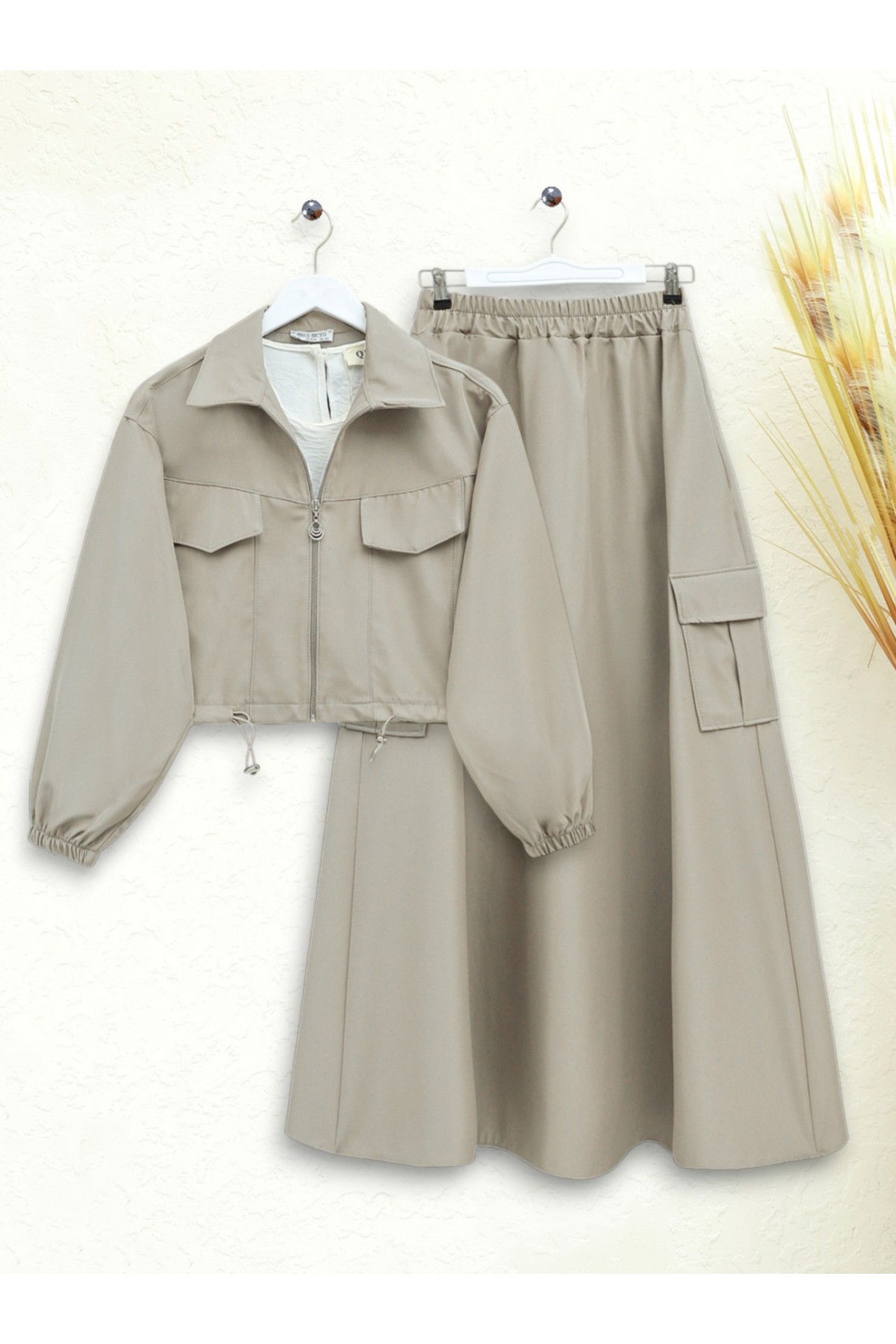 Beli Lastikli Etekli Bonding Takım  -Bej