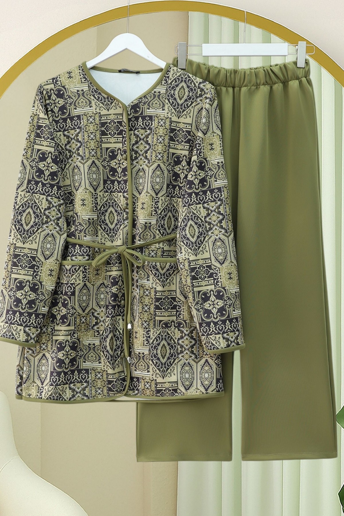 Beli Bağlamalı Çift Cepli Desenli Scuba Takım -Haki