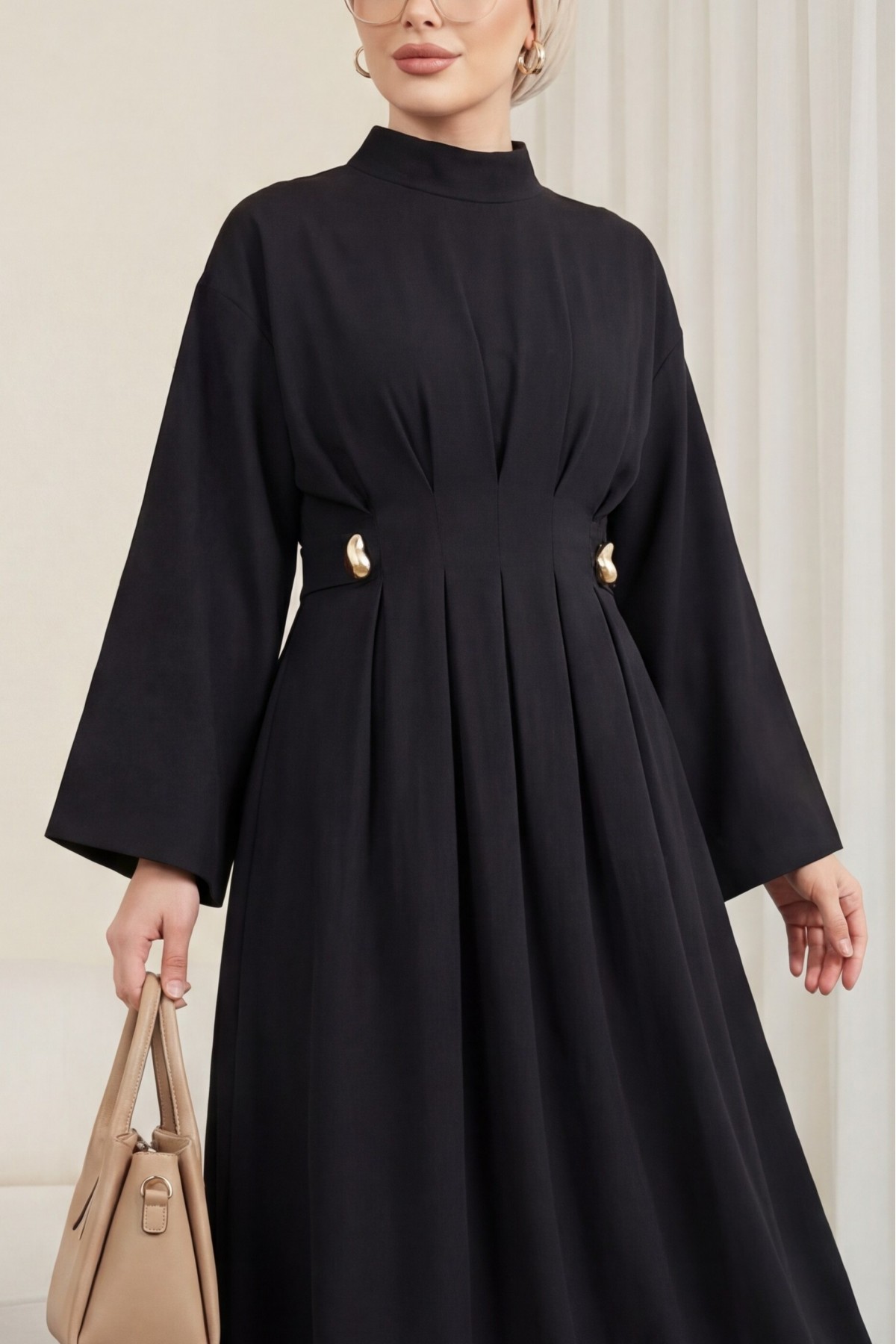 Pileli Beli Kemerli Toka Detaylı Modal Elbise -Siyah