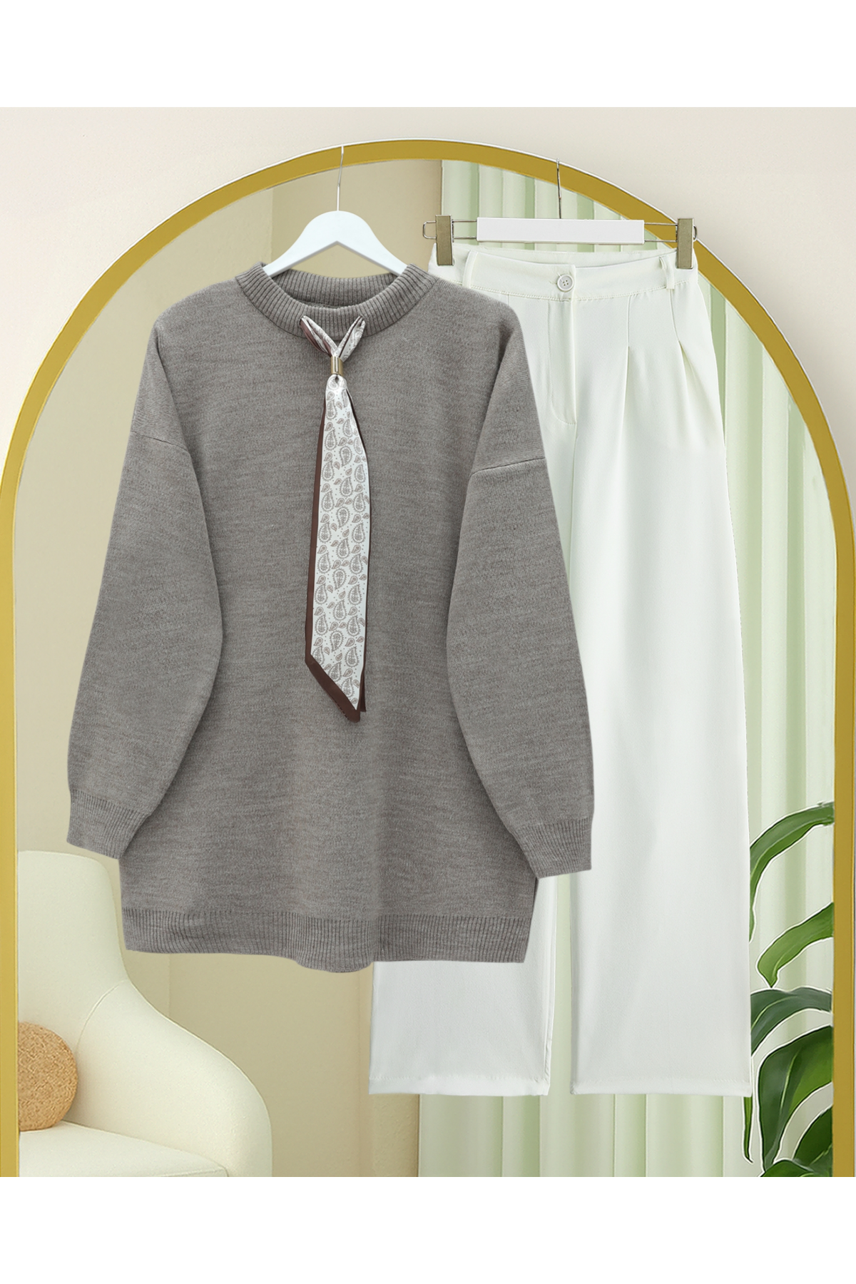 Yuvarlak Yaka Fularlı Salaş Triko Tunik  -Toprak