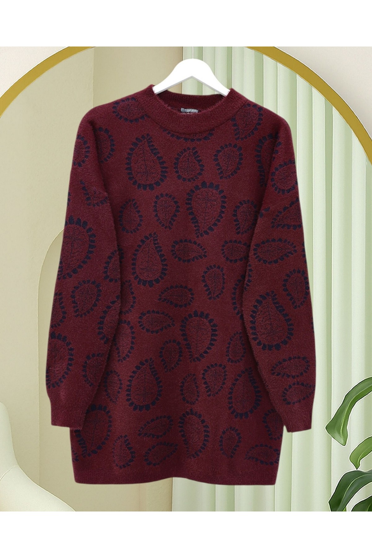 Dik Yaka Damla Desenli Sakallı Salaş Triko Kazak   -Laci