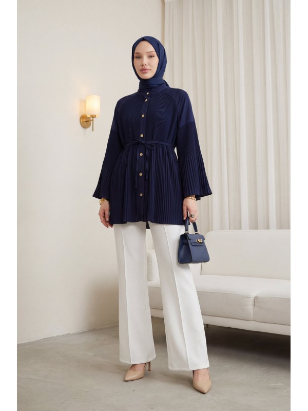 Gold Düğmeli Önü Ve Kolları Pliseli Bağcıklı Gömlek -Laci