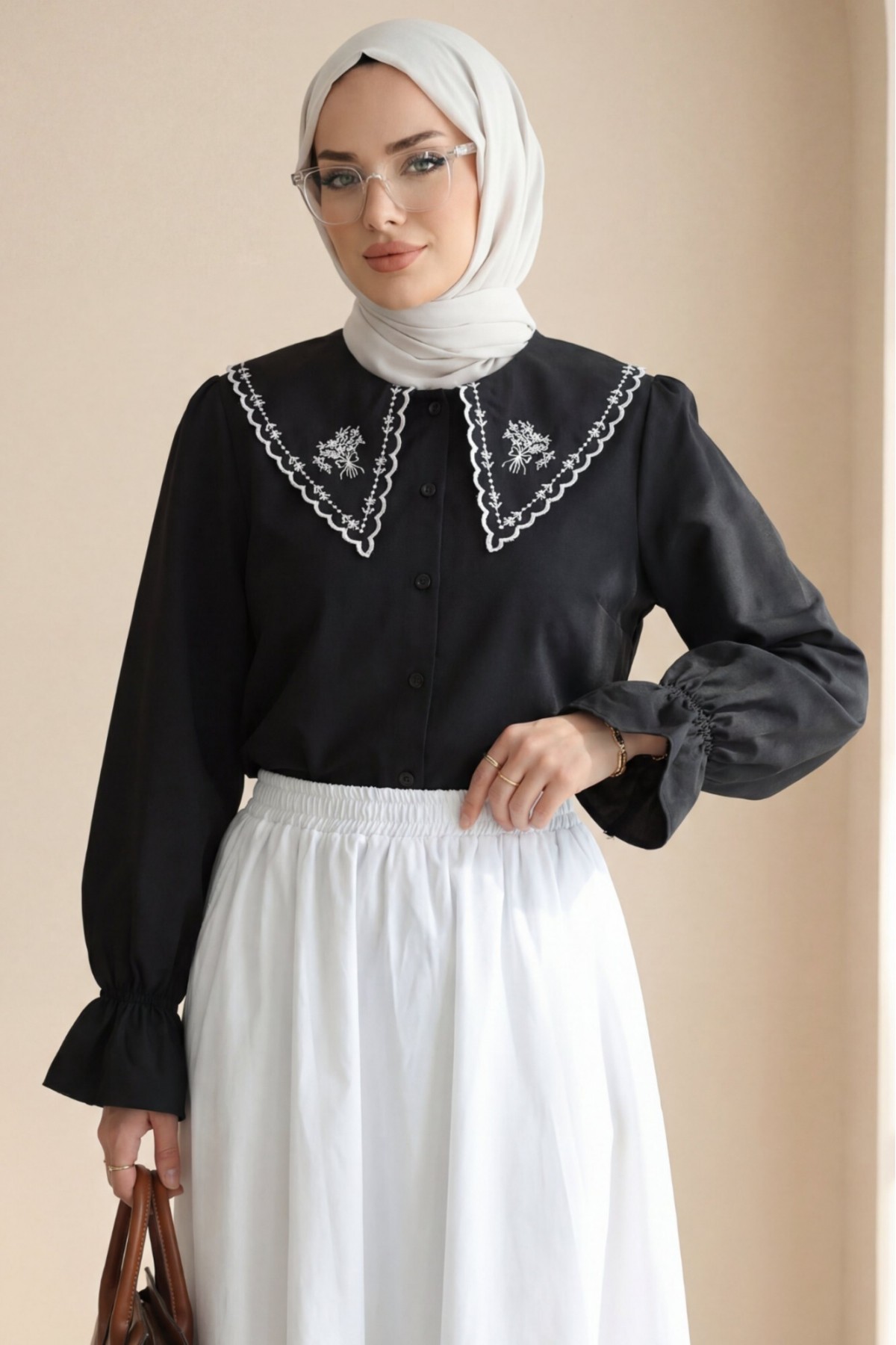 Bebe Yaka Fistolu Kolu Lastikli Poplin Gömlek Bluz -Siyah