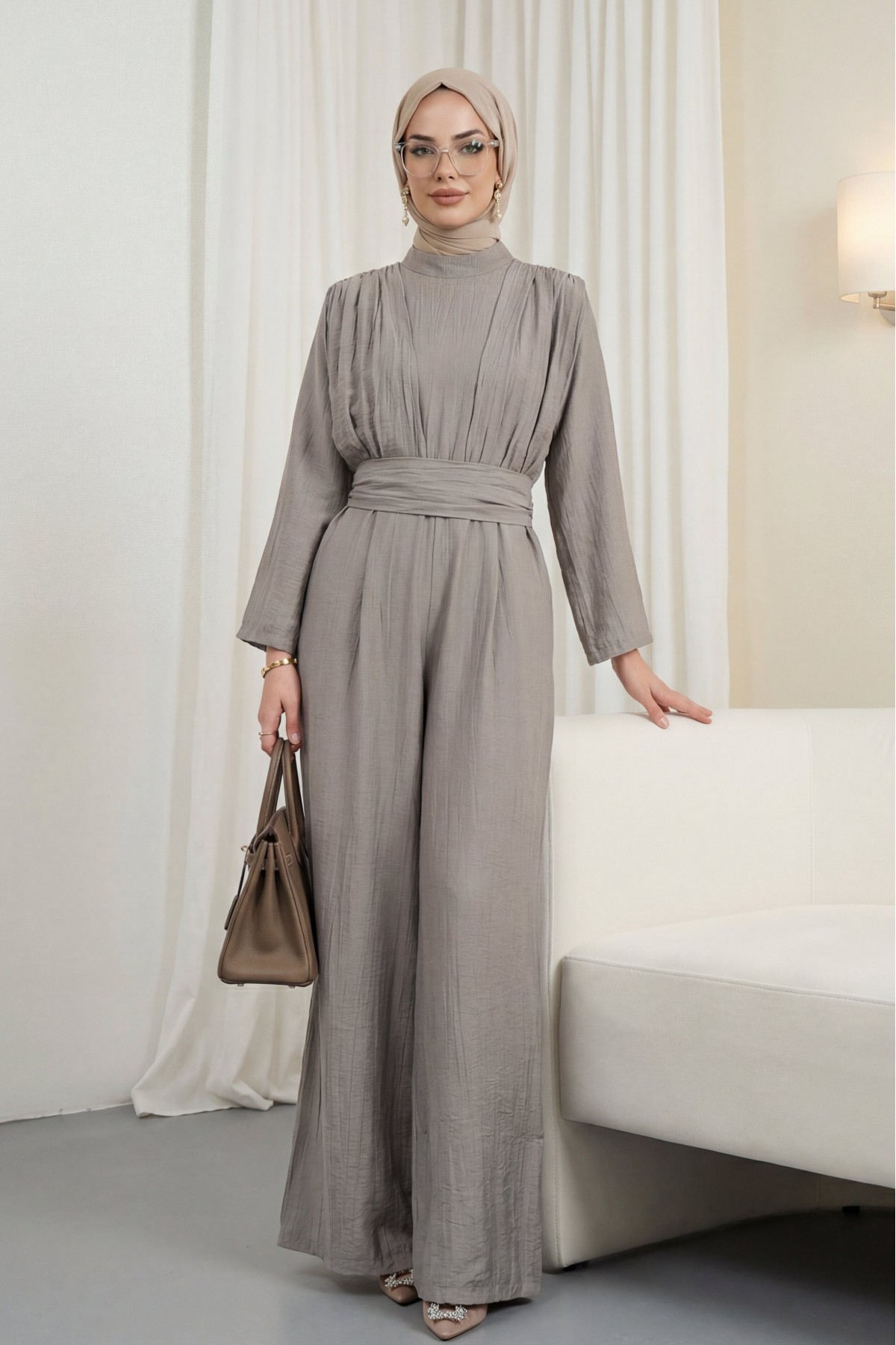 Dik Yaka Pilise Detaylı Cepli Kemerli Çilek Tulum -Toprak