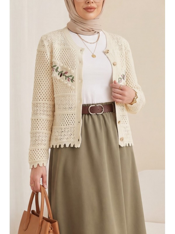 Düğmeli Önü Nakışlı Ajurlu Triko Hırka -Krem