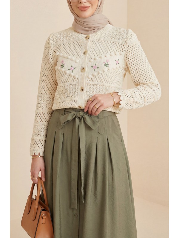 Önü Çiçek Nakışlı Ponponlu Düğmeli Triko Hırka -Krem