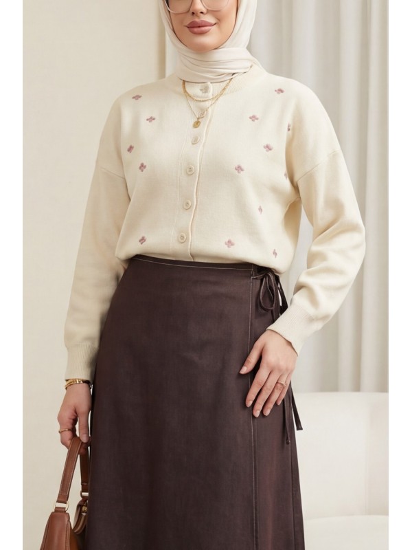 Serpme Çiçek Nakışlı Düğmeli Oversize Triko Hırka -Krem