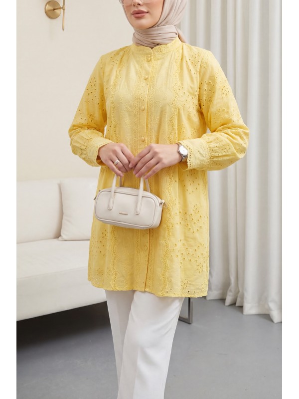 Yakası Ve Kolu Dantelli Top Düğmeli Astarlı Gömlek  -Sarı
