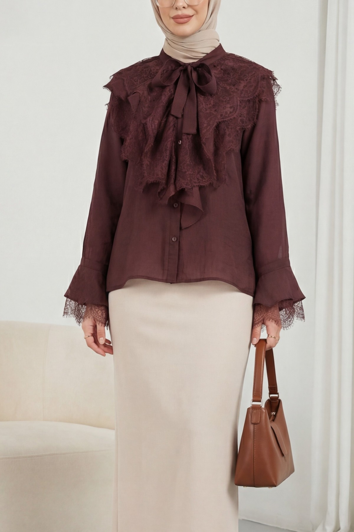 Yakası Bağcıklı Fırfırlı Dantel Detaylı Arkası Uzun Cupra Gömlek  -Mürdüm