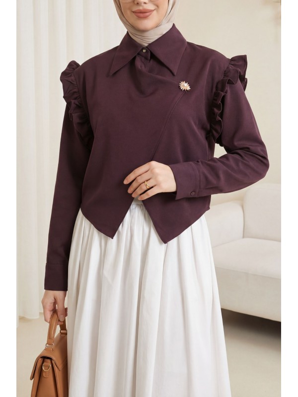 Omuzu Fırfırlı Önü Çapraz Çift Katlı Broş Detaylı Krep Bluz -Mürdüm