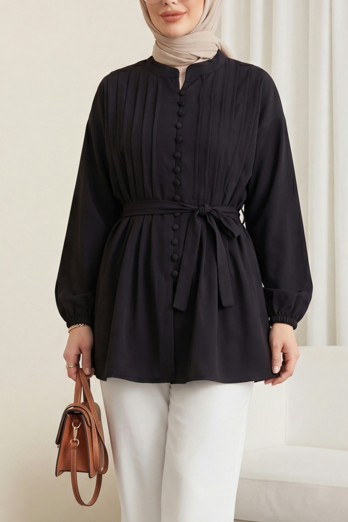 Kemerli Kolu Lastikli Önü Düğmeli Katlama Detaylı Poplin Gömlek -Siyah