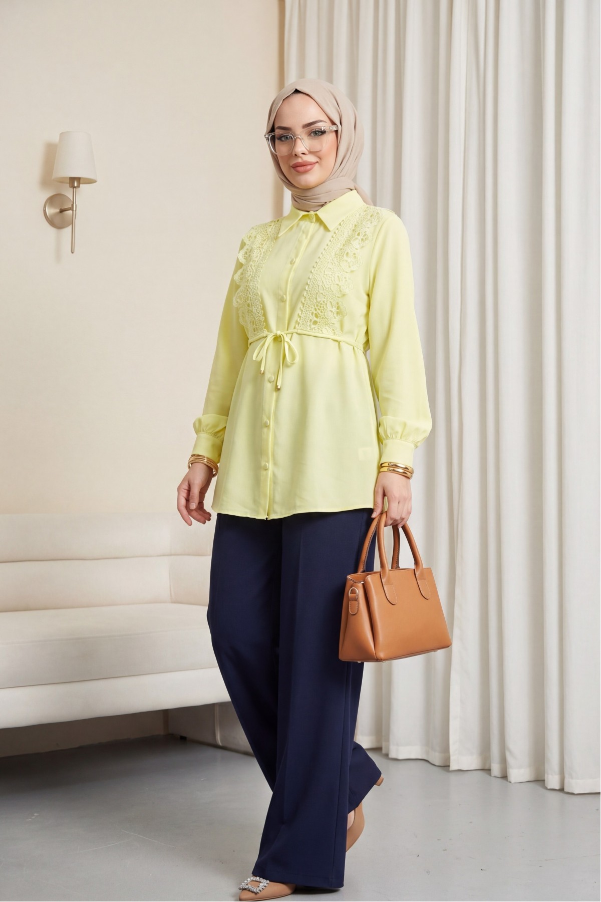 Önü Dantelli Bağlama Detaylı Düğmeli Poplin Gömlek -Açık Sarı