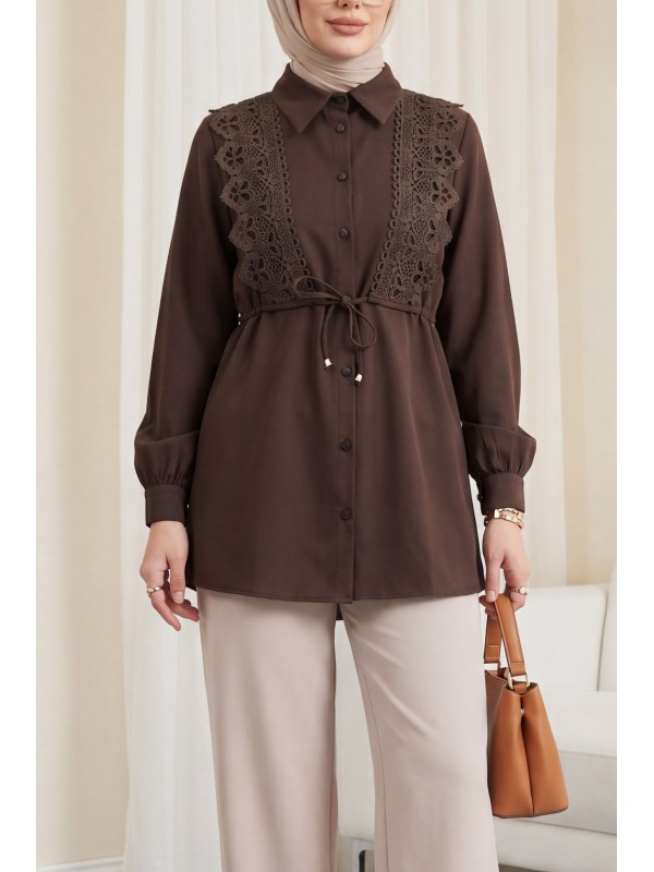 Önü Dantelli Bağlama Detaylı Düğmeli Poplin Gömlek -Kahve