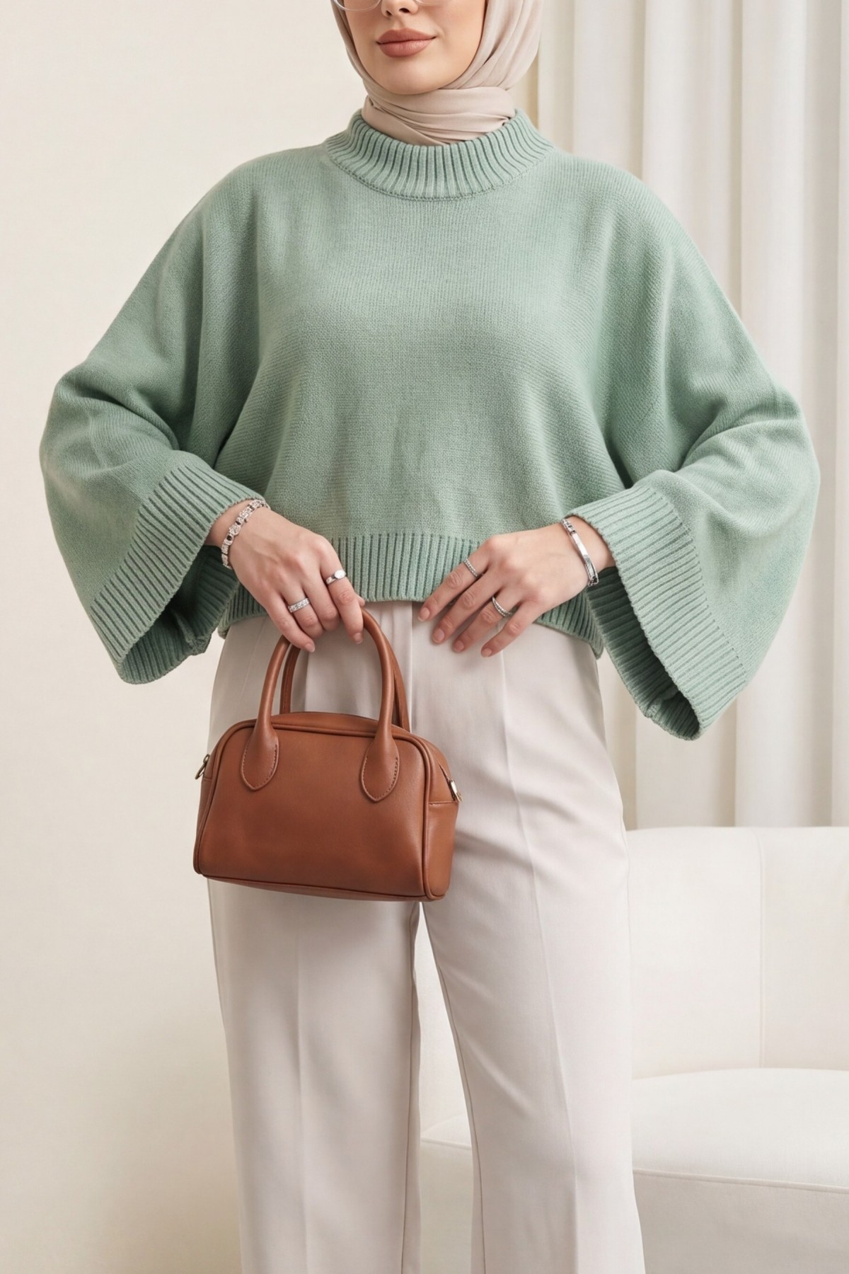 Yarım Boğazlı Yarasa Kol Etek Üstü Triko Kazak   -Mint