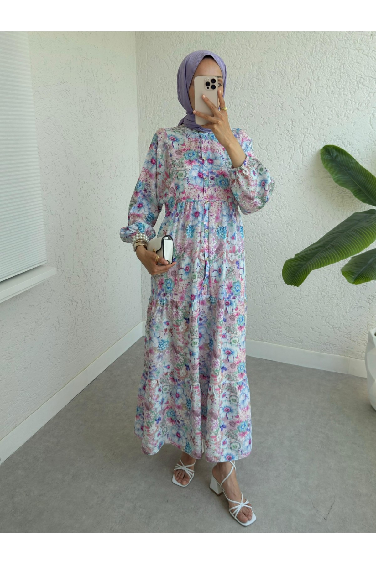 Yarım Düğmeli Kolu Lastikli Desenli Elbise  -Nar Çiçeği