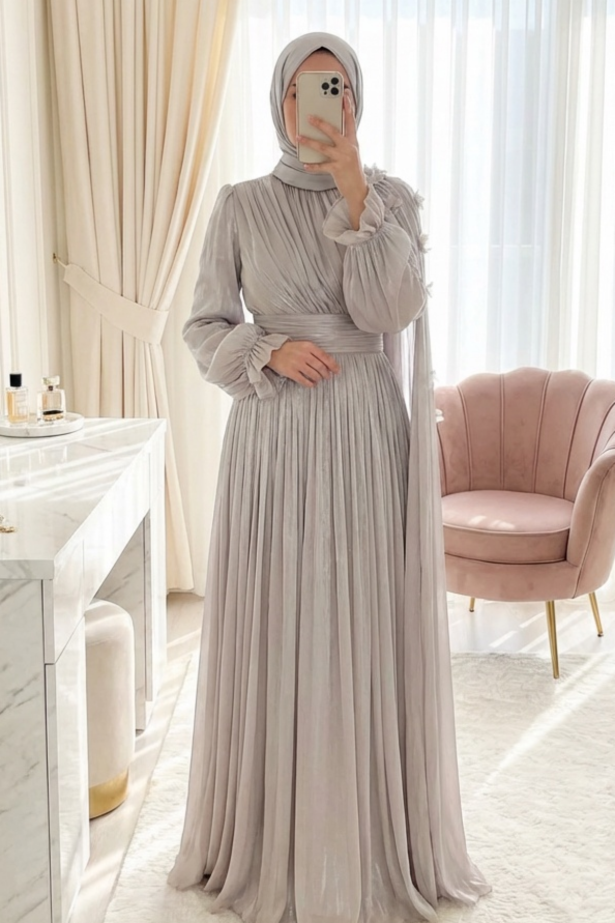 Kolu Lastikli Güllü Pelerinli Beli Drapeli Janjan Abiye -Bej