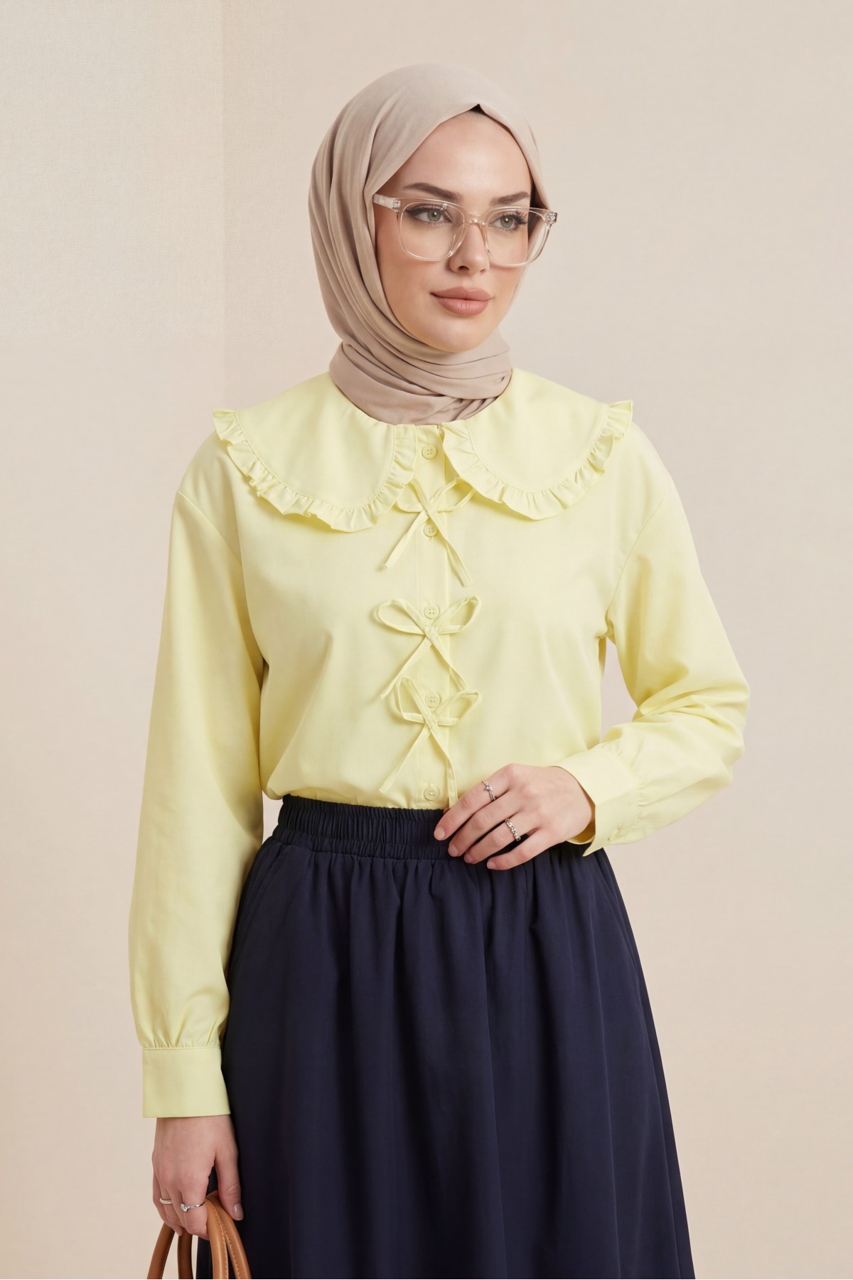 Bebe Yaka Kurdele Detaylı Gömlek     -Sarı