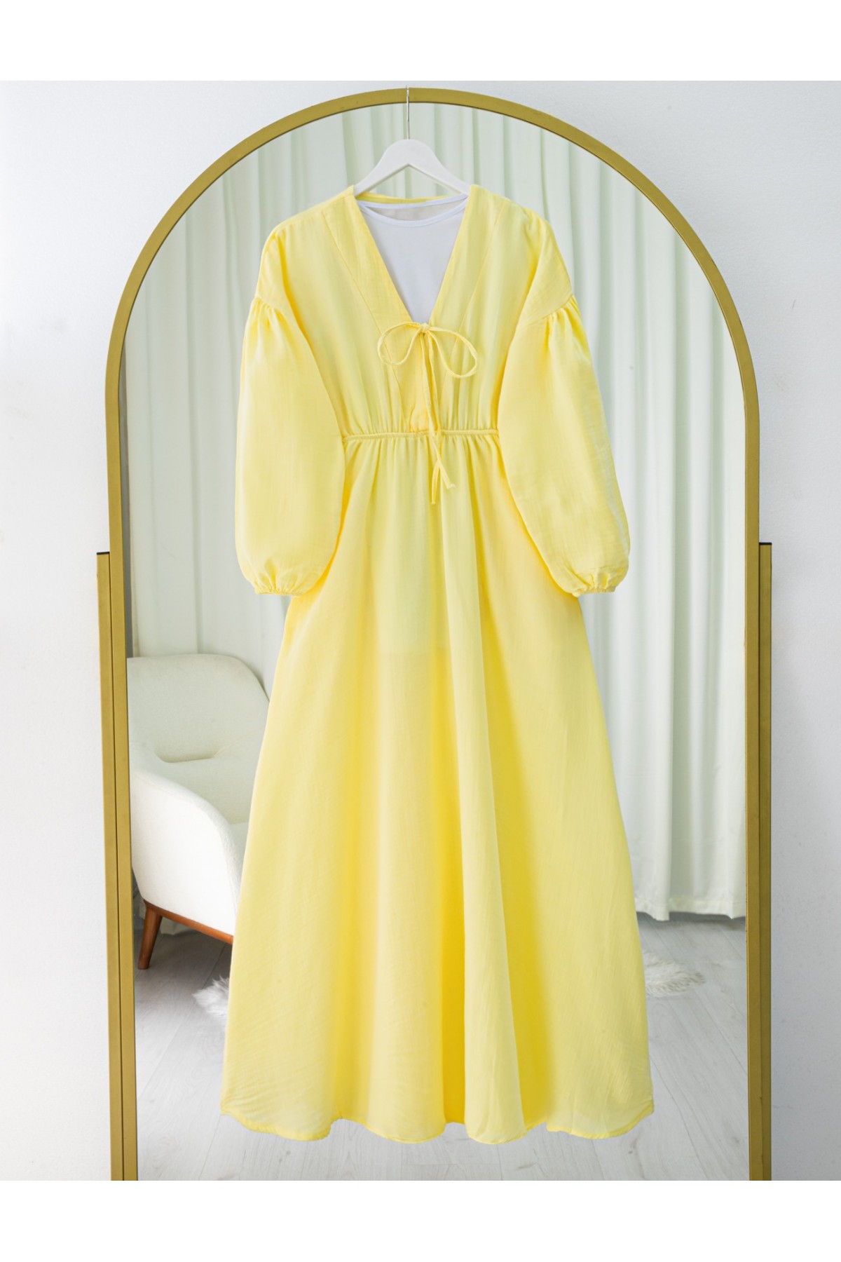 Yakası Bağlamalı Kolu Ve Beli Lastikli Müslin Elbise -Sarı