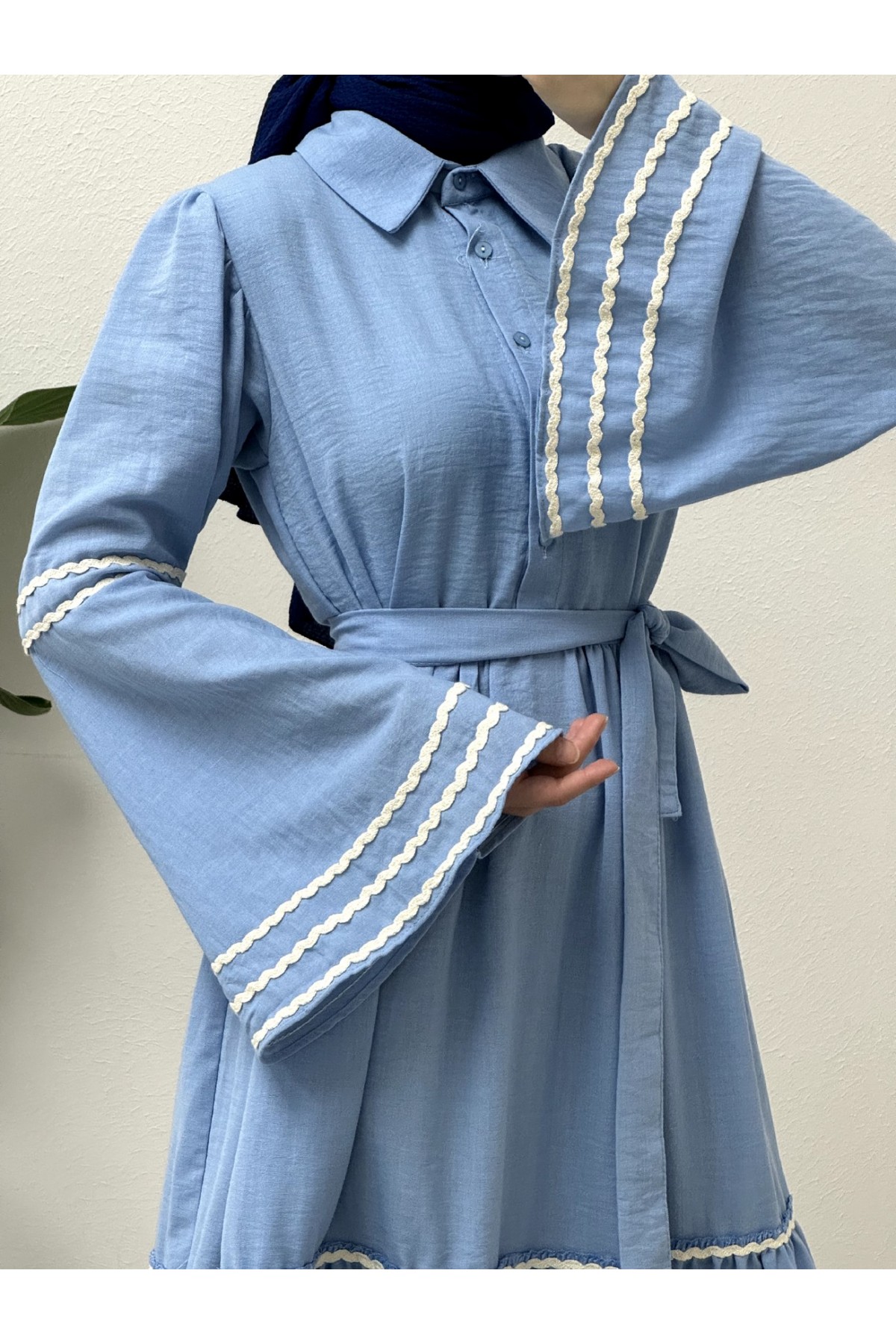 Kolları Ve Eteği Süzene Işlemeli Parçalı Elbise    -Bebe Mavi