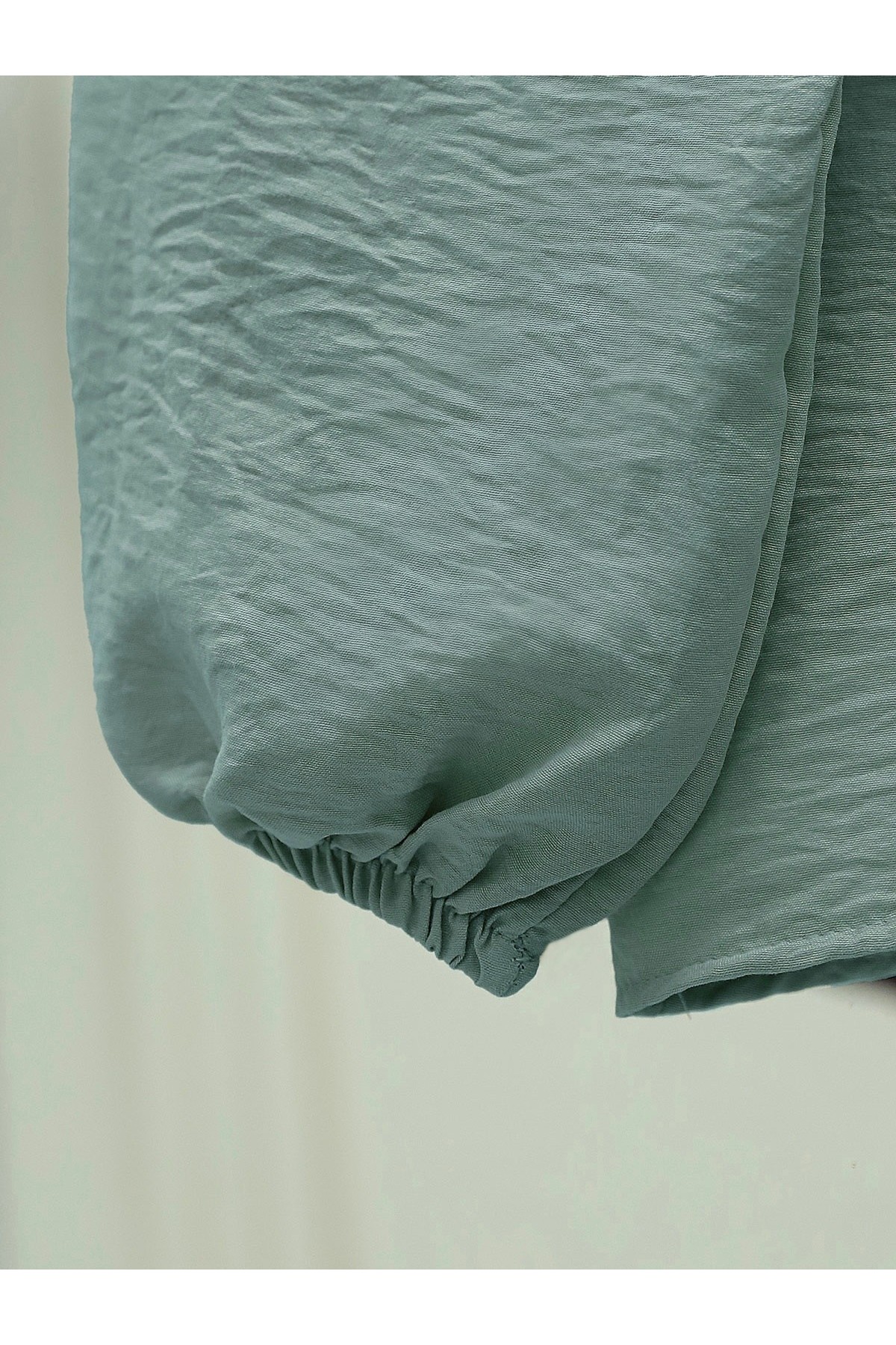 Bebe Yaka Dantelli Kolu Lastikli Gömlek -Mint