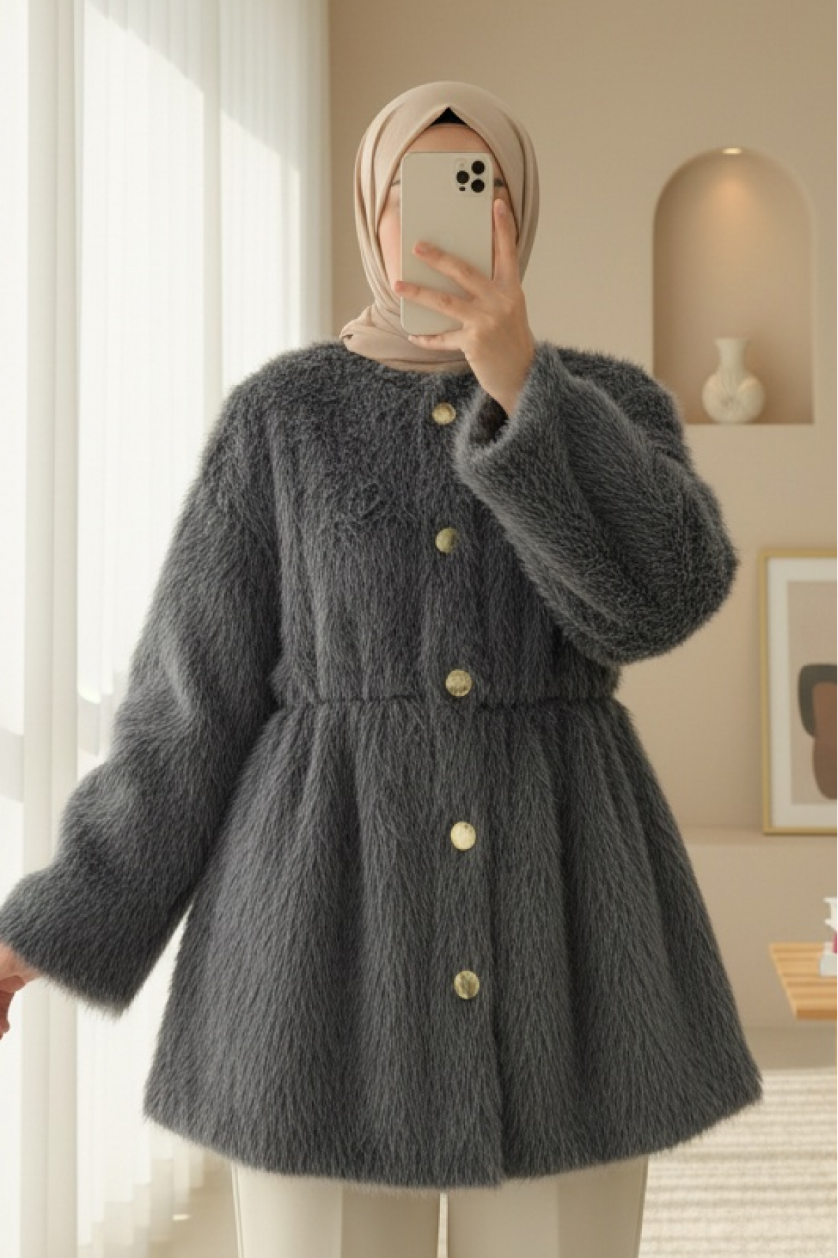 İçi Astarlı Beli Büzgülü Kürklü Ceket -Füme