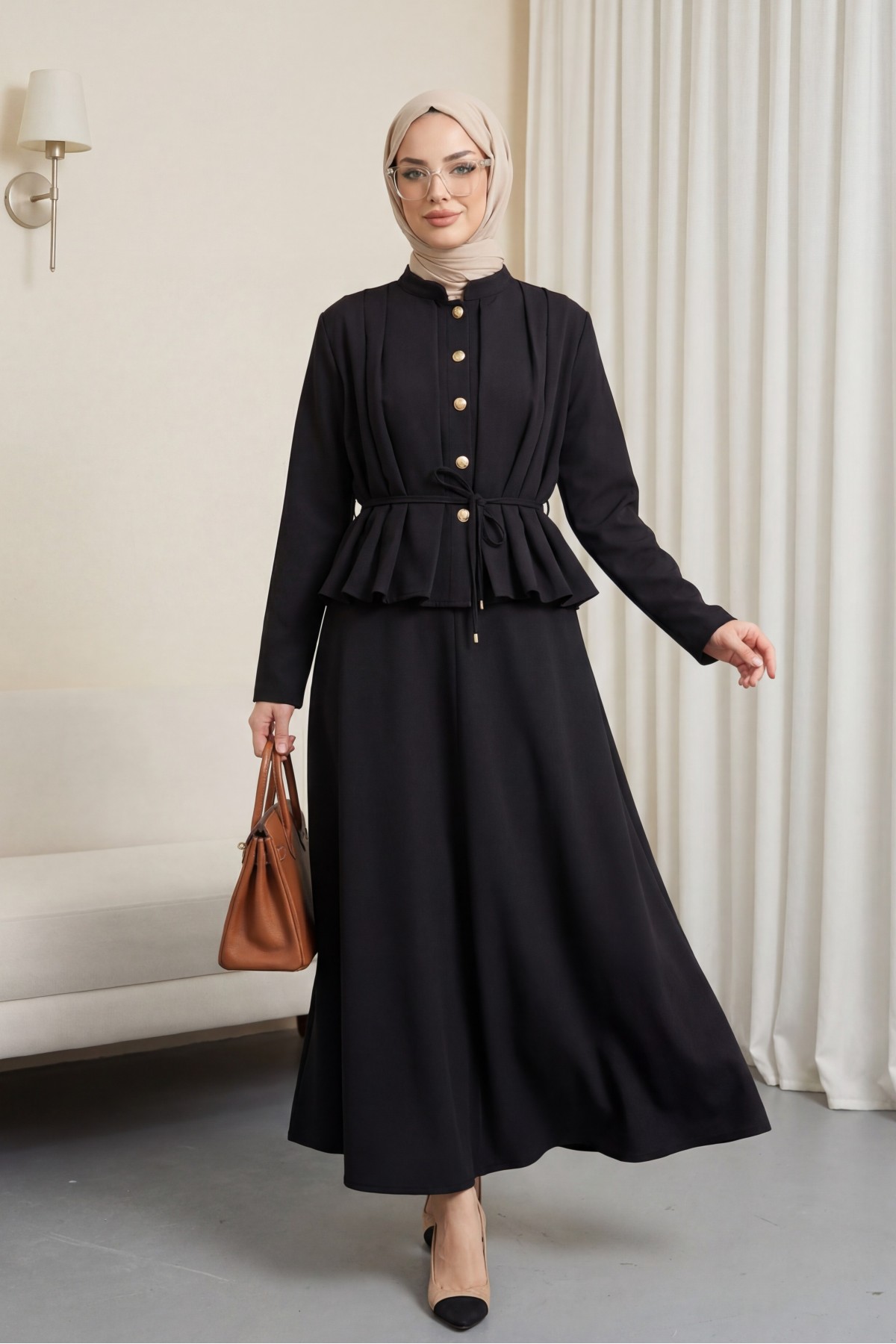 Önü Pileli Ve Düğmeli Beli Bağlamalı Etekli Krep Takım  -Siyah