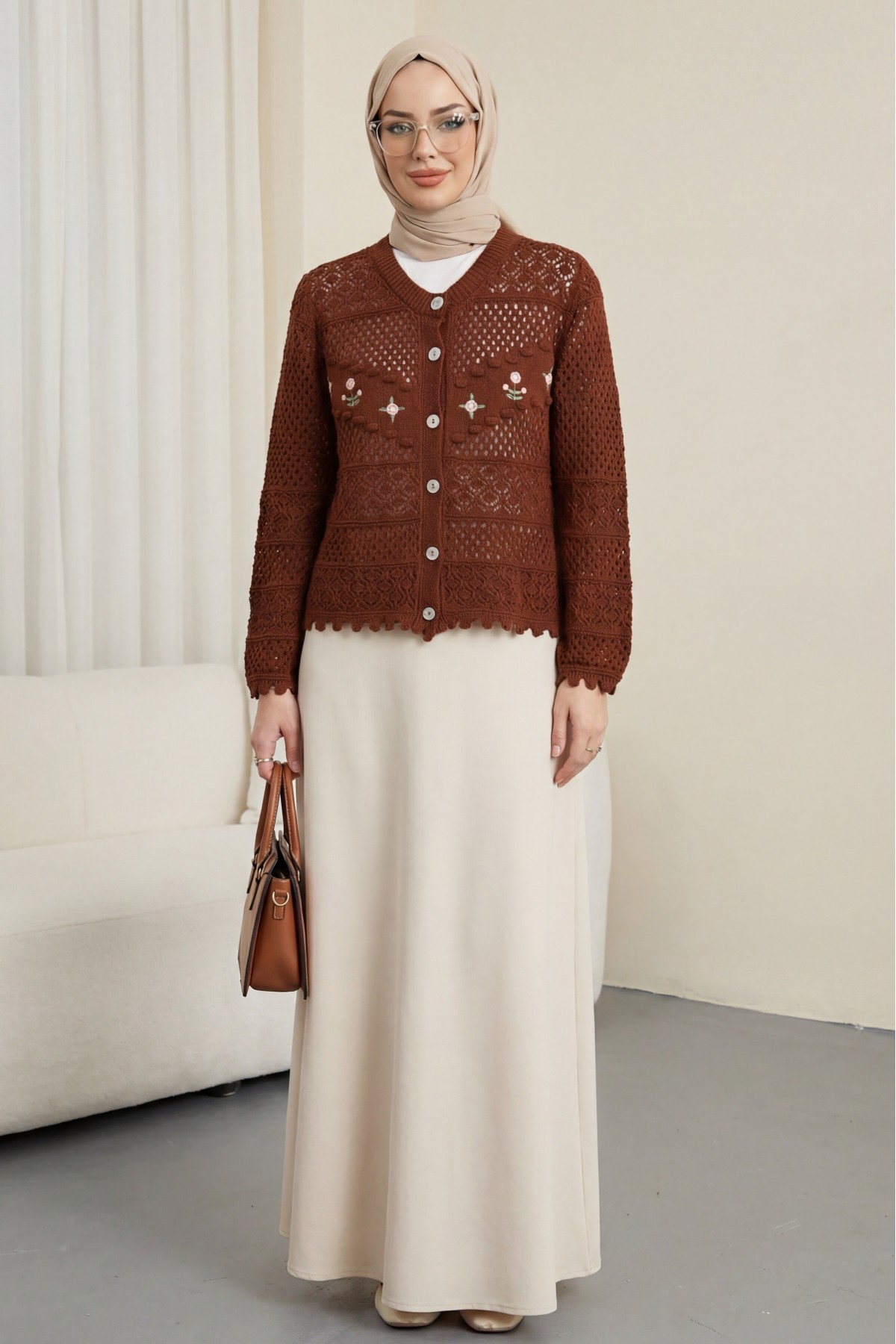 Önü Çiçek Nakışlı Ponponlu Düğmeli Triko Hırka   -Kiremit