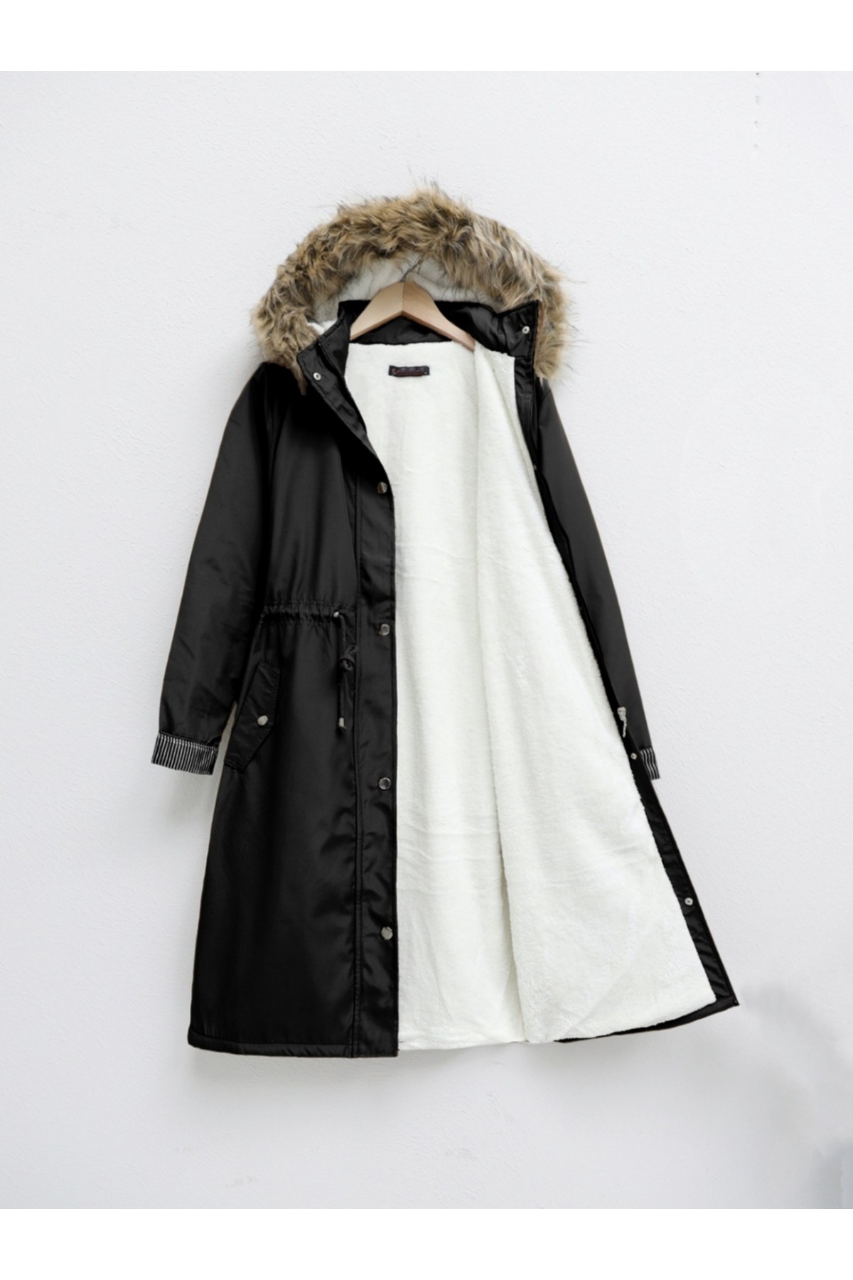 İçi Pelüş Çıkma Ķapşonlu Bondig Mont -Siyah
