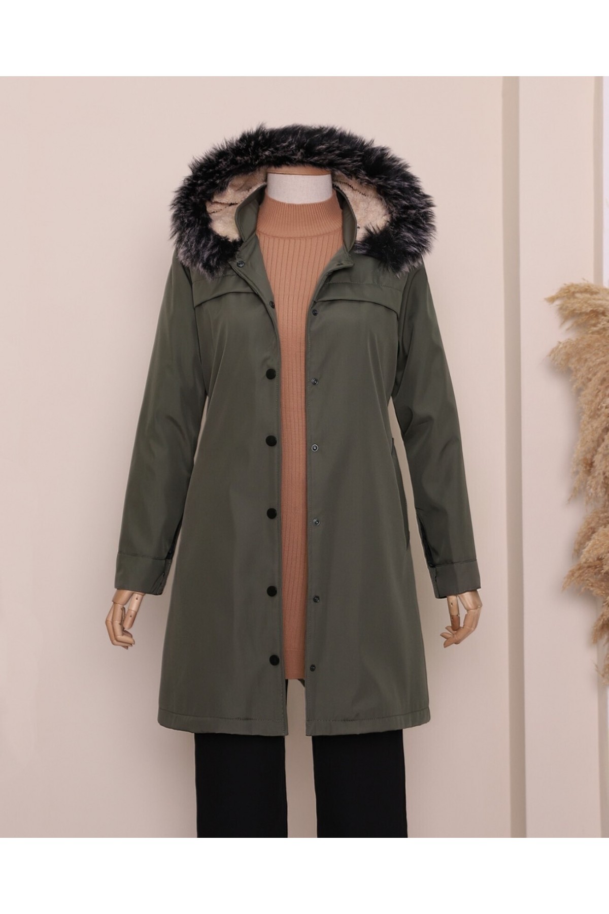 Çıkma Kapşonlu Çıtçıtlı Cepli Kısa Kaban -Haki