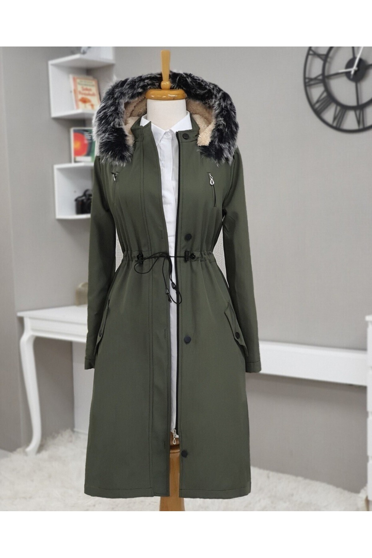 Çıkma Kapşonlu Tünel Bağcıklı Kısa Kaban -Haki